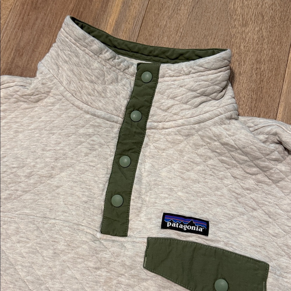 Patagonia Women's Organic Cotton Quilt Snap-T® Pullover - Picture 5 of 8